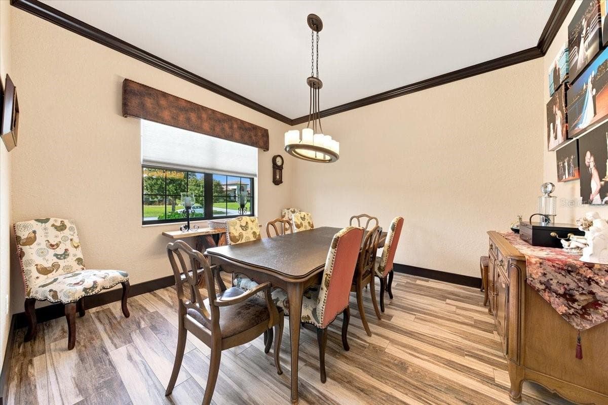 408 HAWK TALON DRIVE — photo 7 of 59