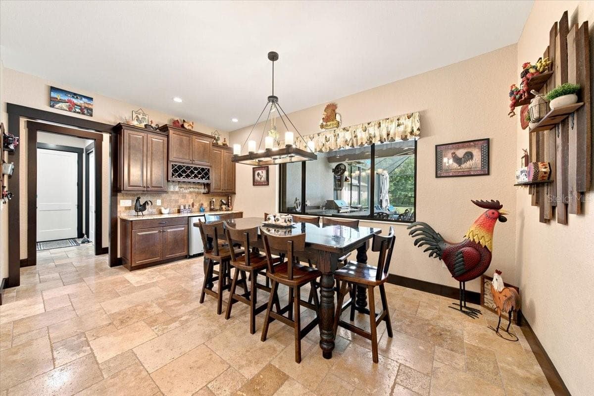 408 HAWK TALON DRIVE — photo 18 of 59