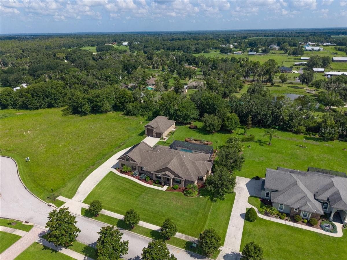 408 HAWK TALON DRIVE — photo 57 of 59