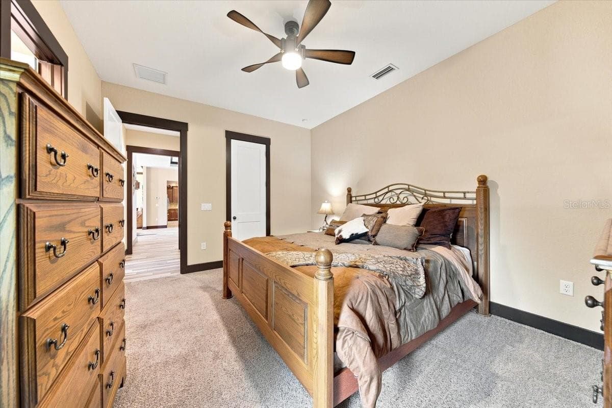 408 HAWK TALON DRIVE — photo 26 of 59