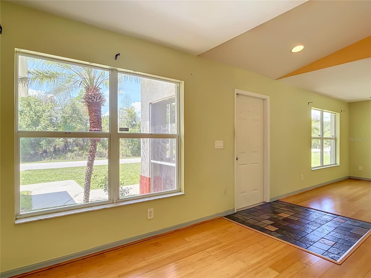 3344 PERICLES AVENUE — photo 10 of 50