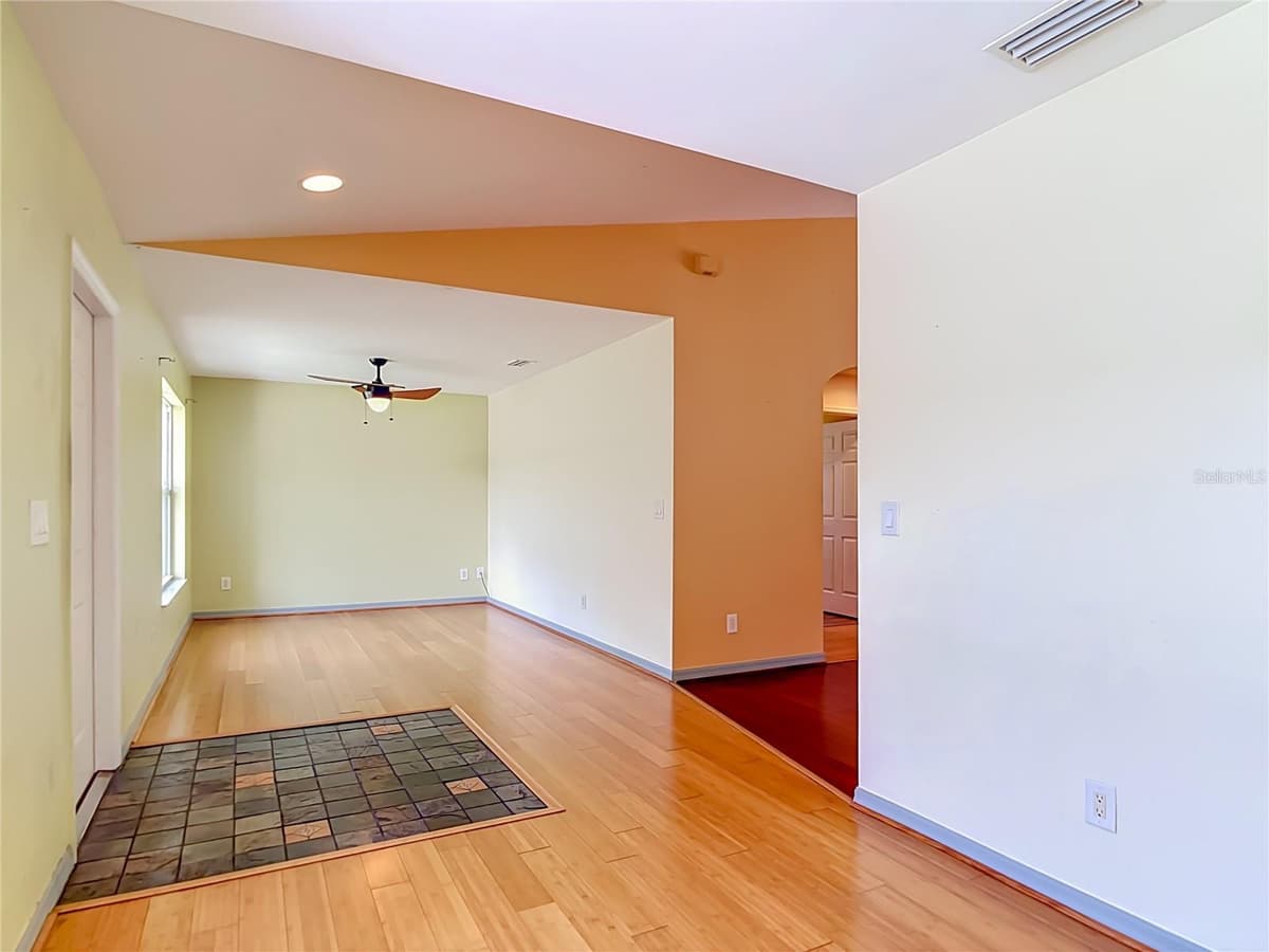 3344 PERICLES AVENUE — photo 9 of 50