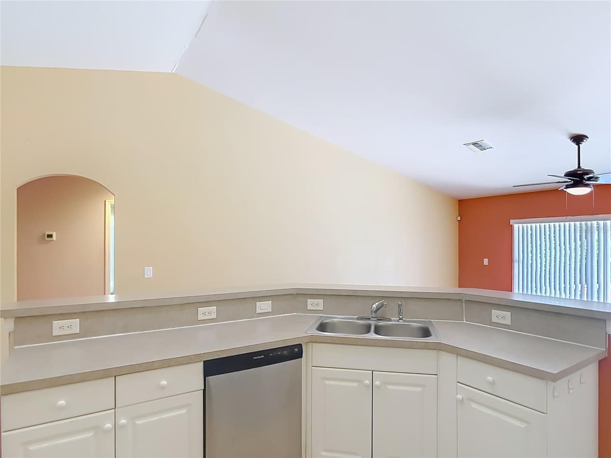 3344 PERICLES AVENUE — photo 12 of 50