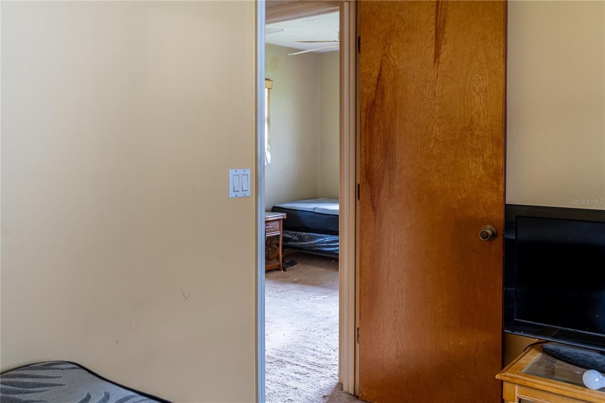 273 ROTONDA CIRCLE — photo 18 of 54