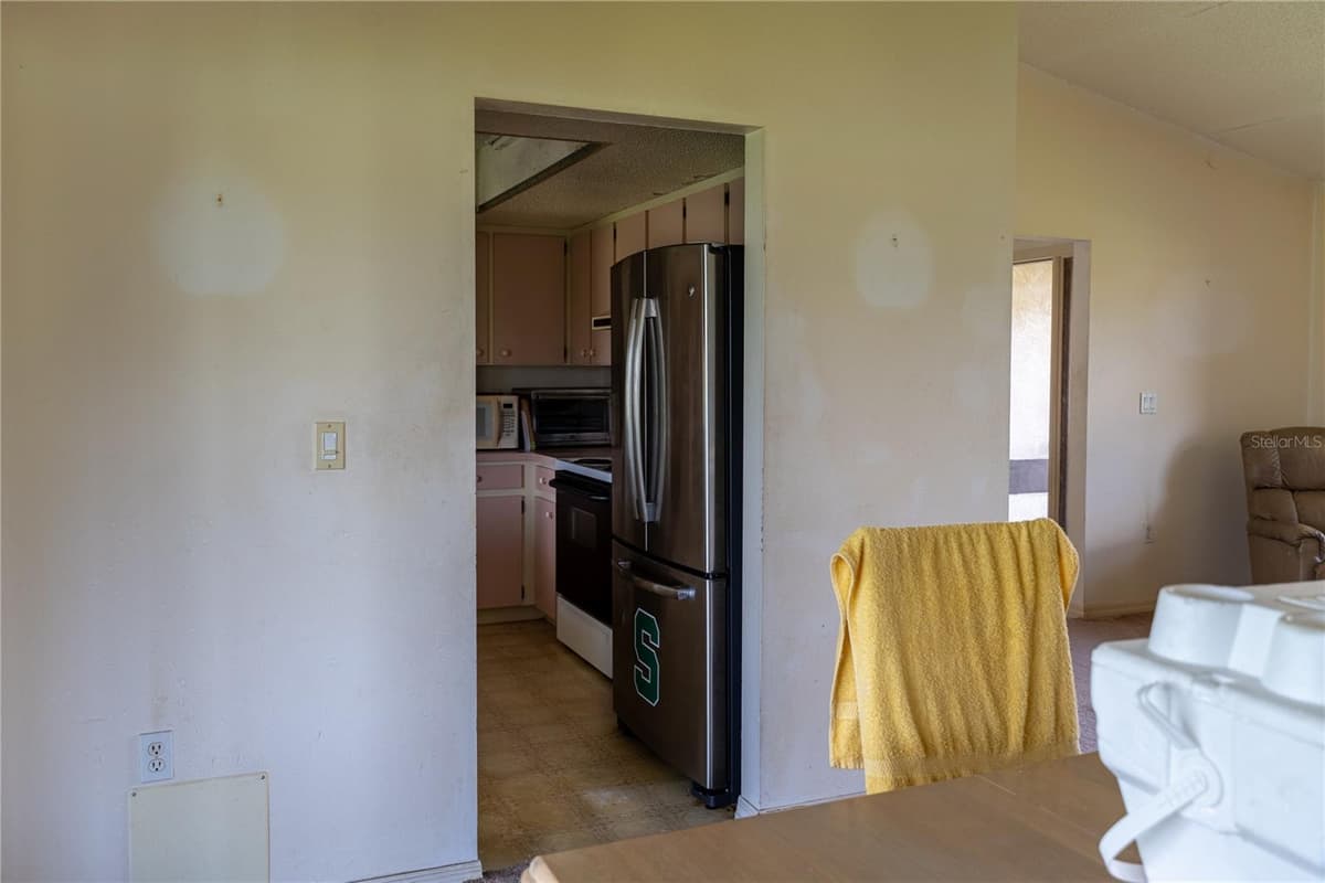 273 ROTONDA CIRCLE — photo 34 of 54