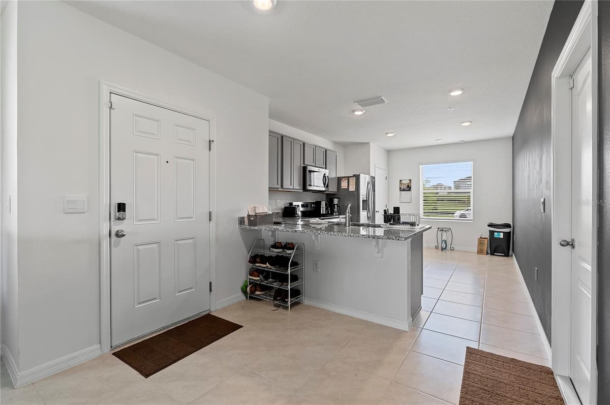 3476 MAJOR OAK BOULEVARD — photo 2 of 16