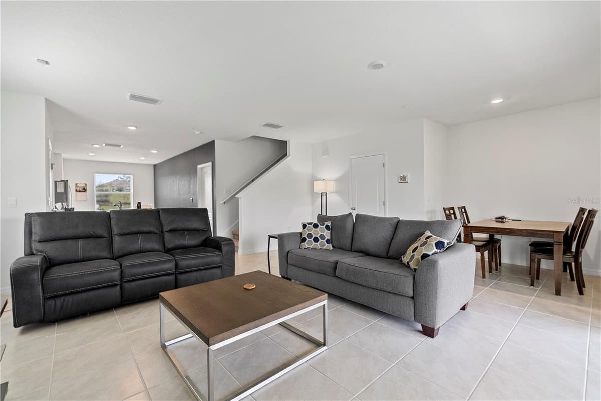 3476 MAJOR OAK BOULEVARD — photo 6 of 16
