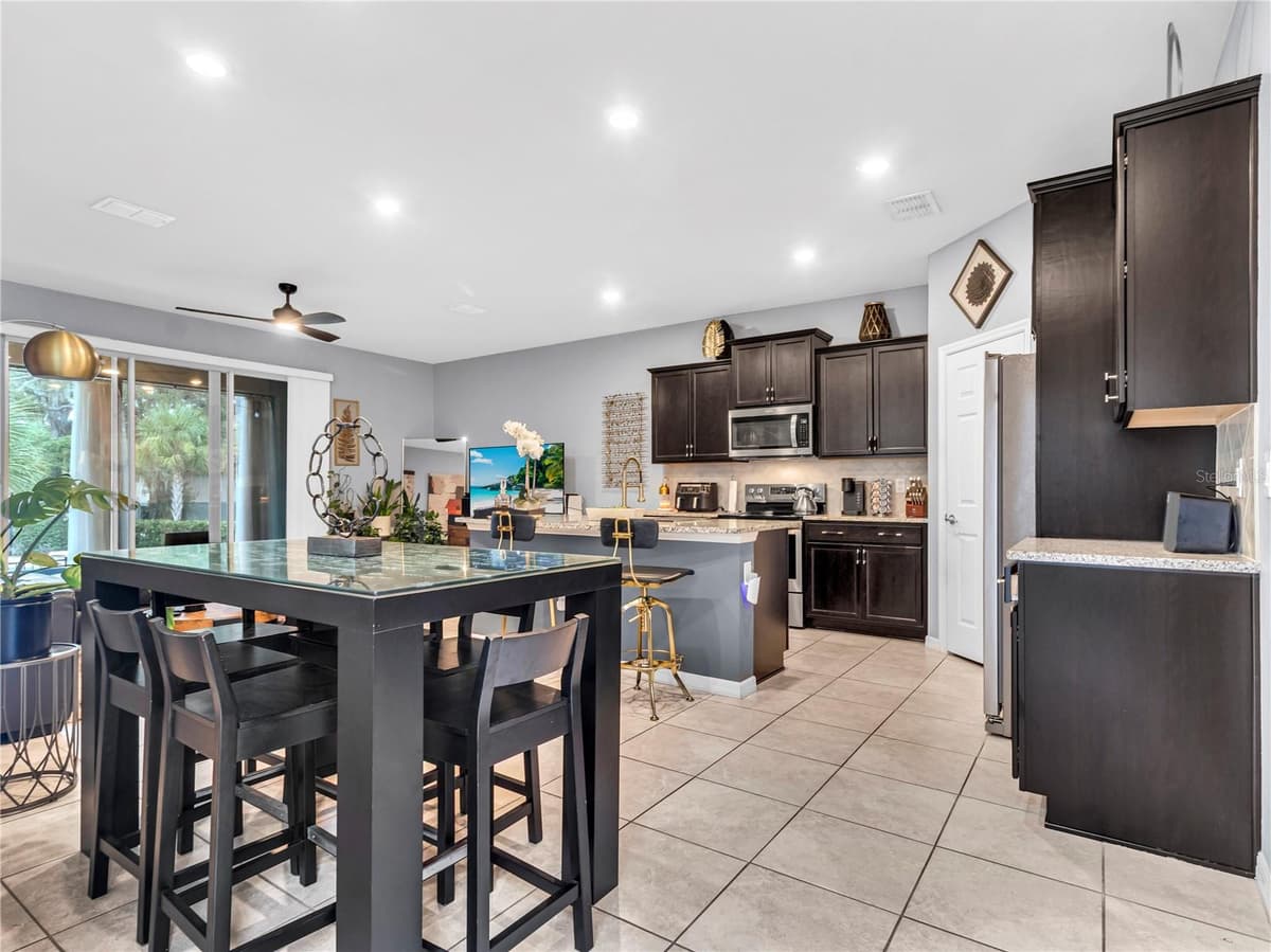 5019 BLUE LATAN LANE — photo 4 of 35
