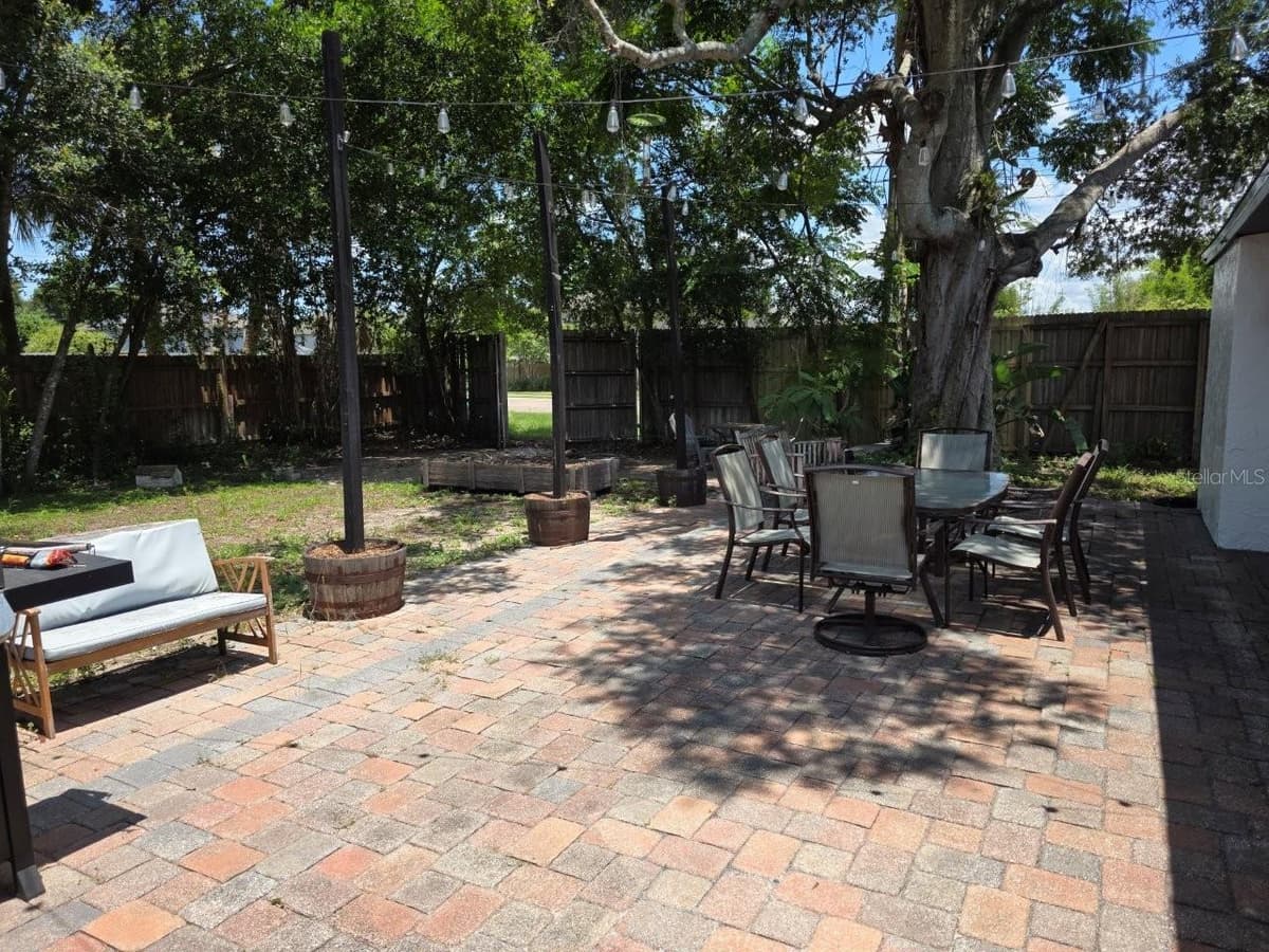 7005 TALBOT DR — photo 39 of 42