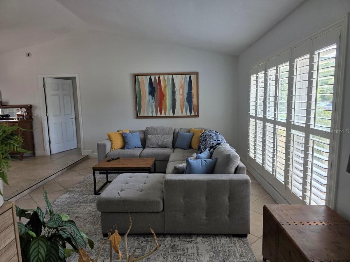 7005 TALBOT DR — photo 7 of 42