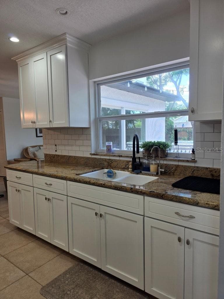 7005 TALBOT DR — photo 15 of 42
