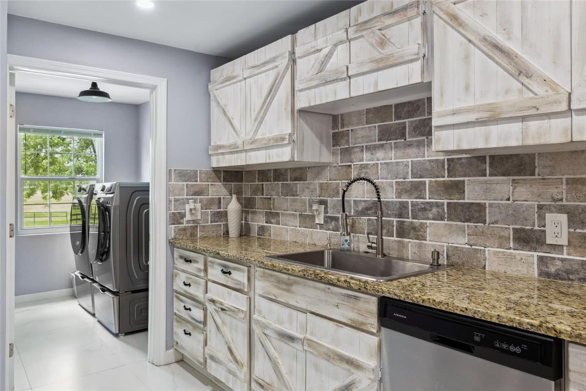 1845 HALTIWANGER ROAD — photo 8 of 36