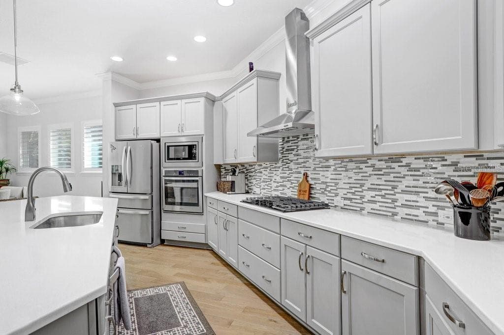 6008 SPARROWHEAD WAY — photo 14 of 66