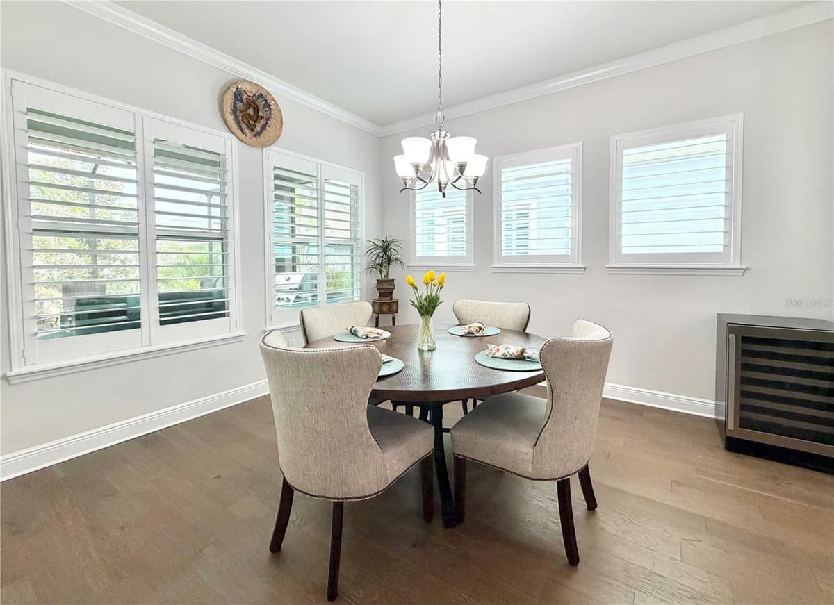 6008 SPARROWHEAD WAY — photo 15 of 66