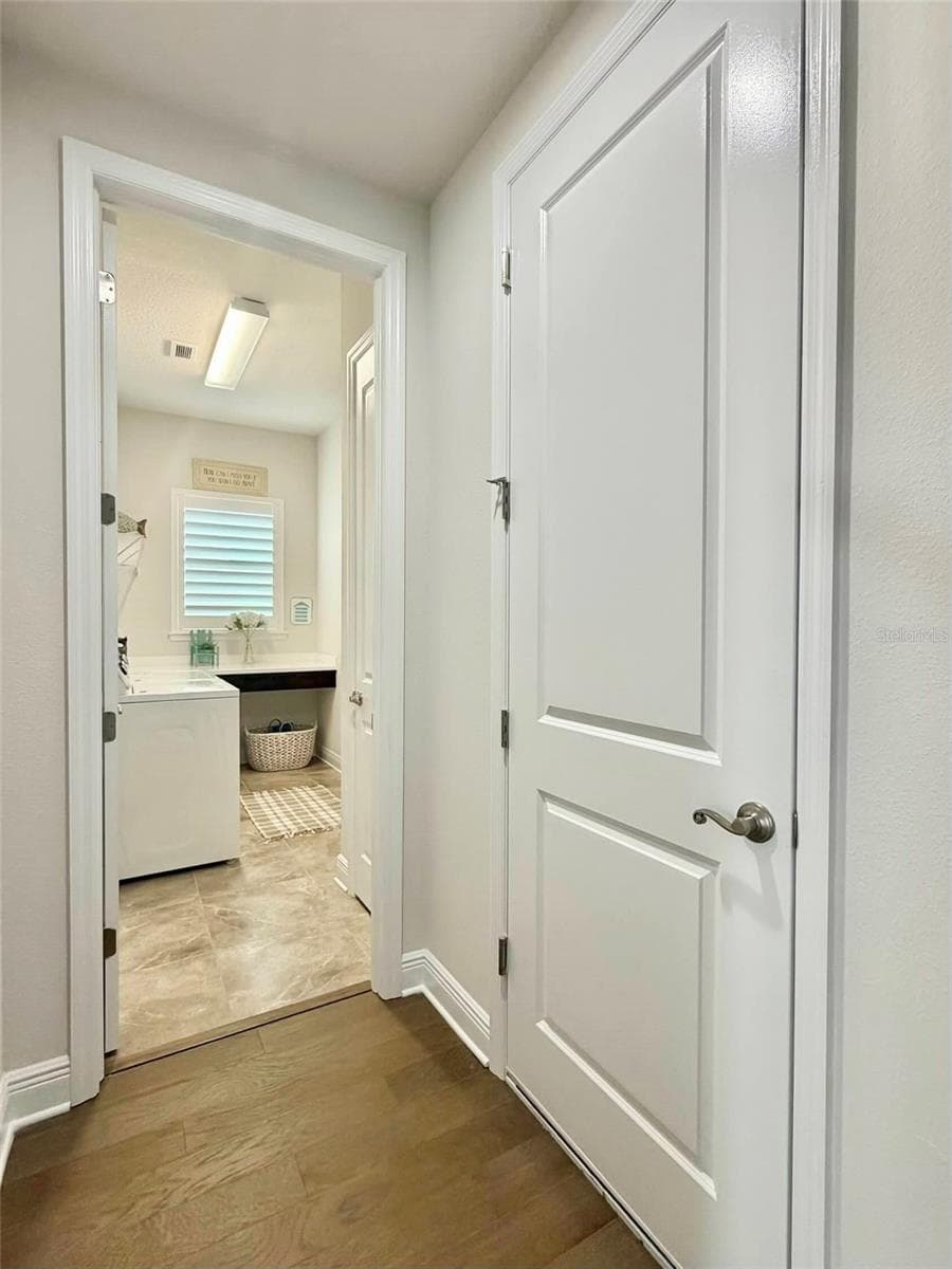 6008 SPARROWHEAD WAY — photo 41 of 66
