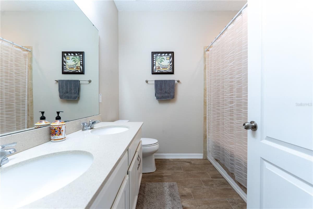 3331 SAGEBRUSH STREET — photo 22 of 56