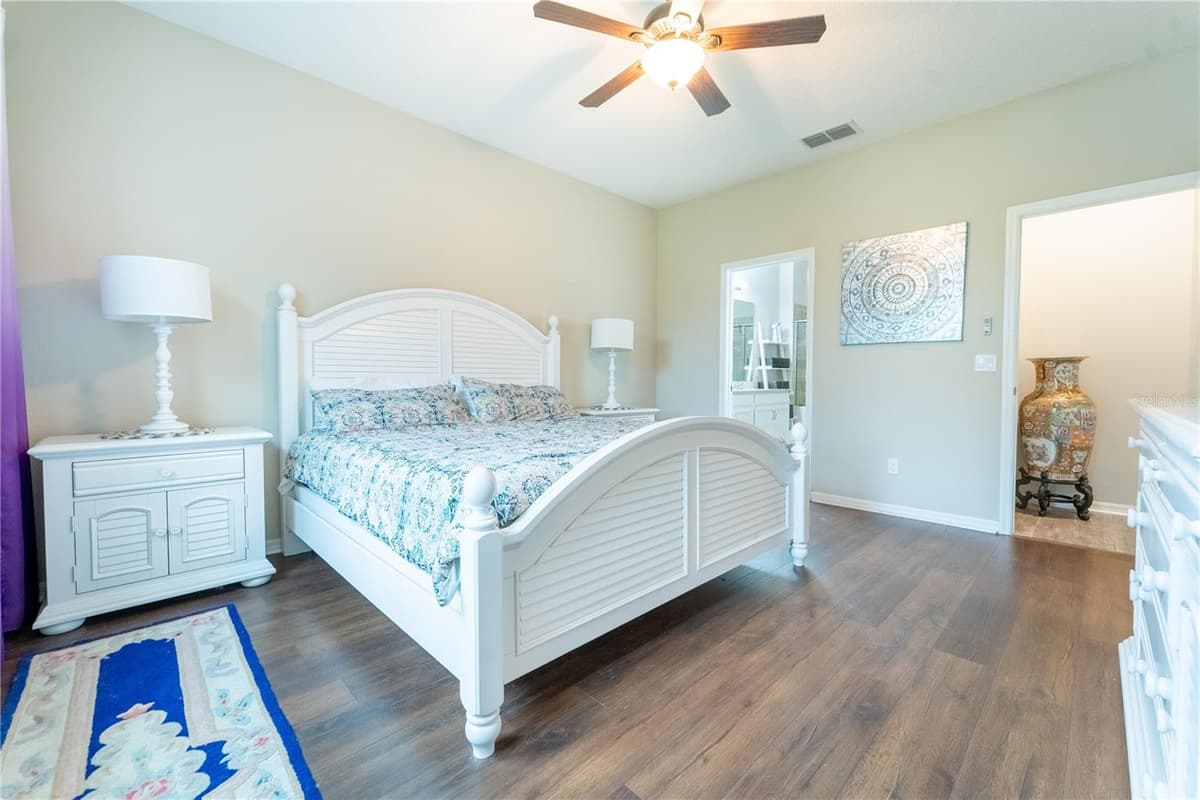 3331 SAGEBRUSH STREET — photo 19 of 56