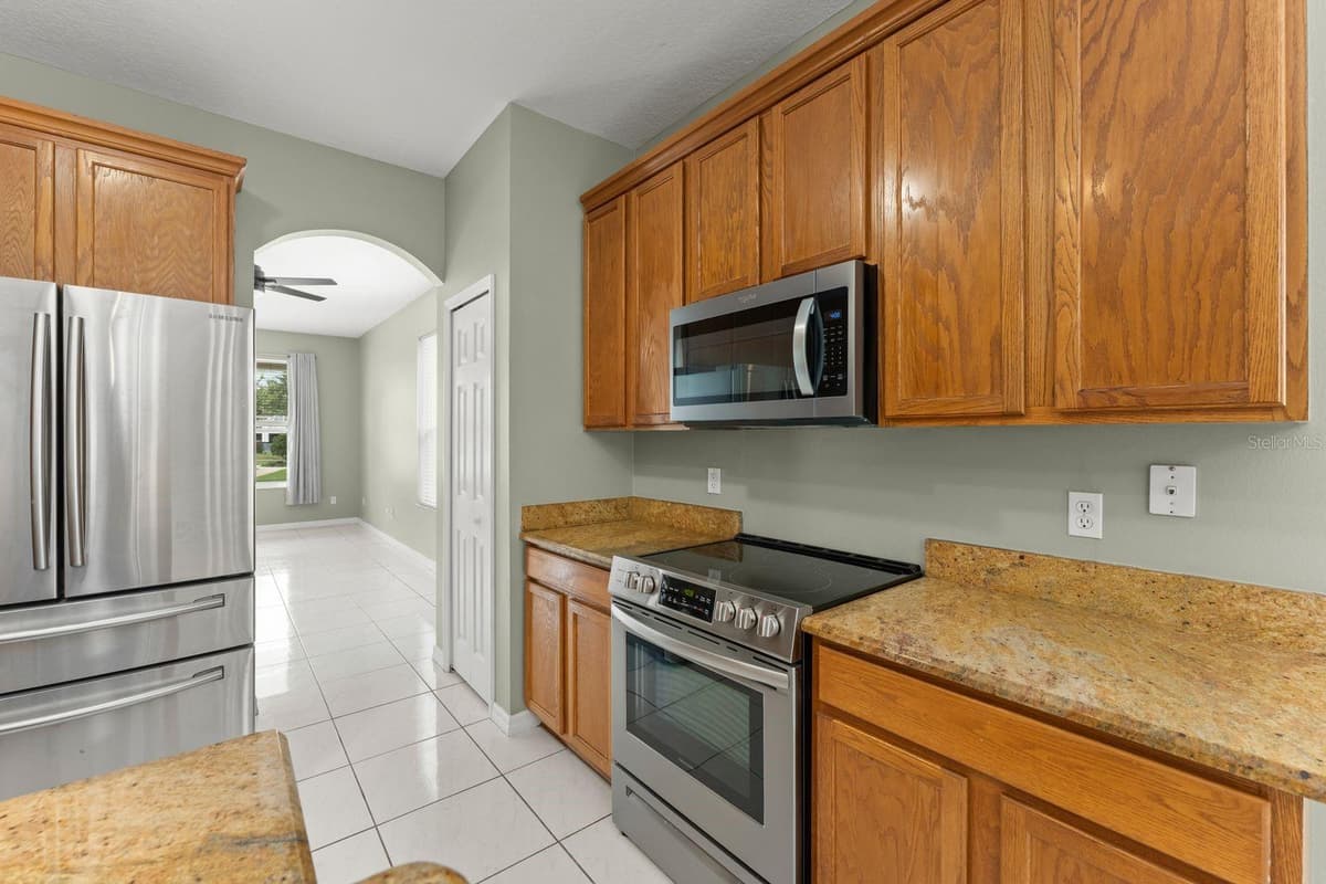 14127 SOUTHERN RED MAPLE DRIVE — photo 7 of 22