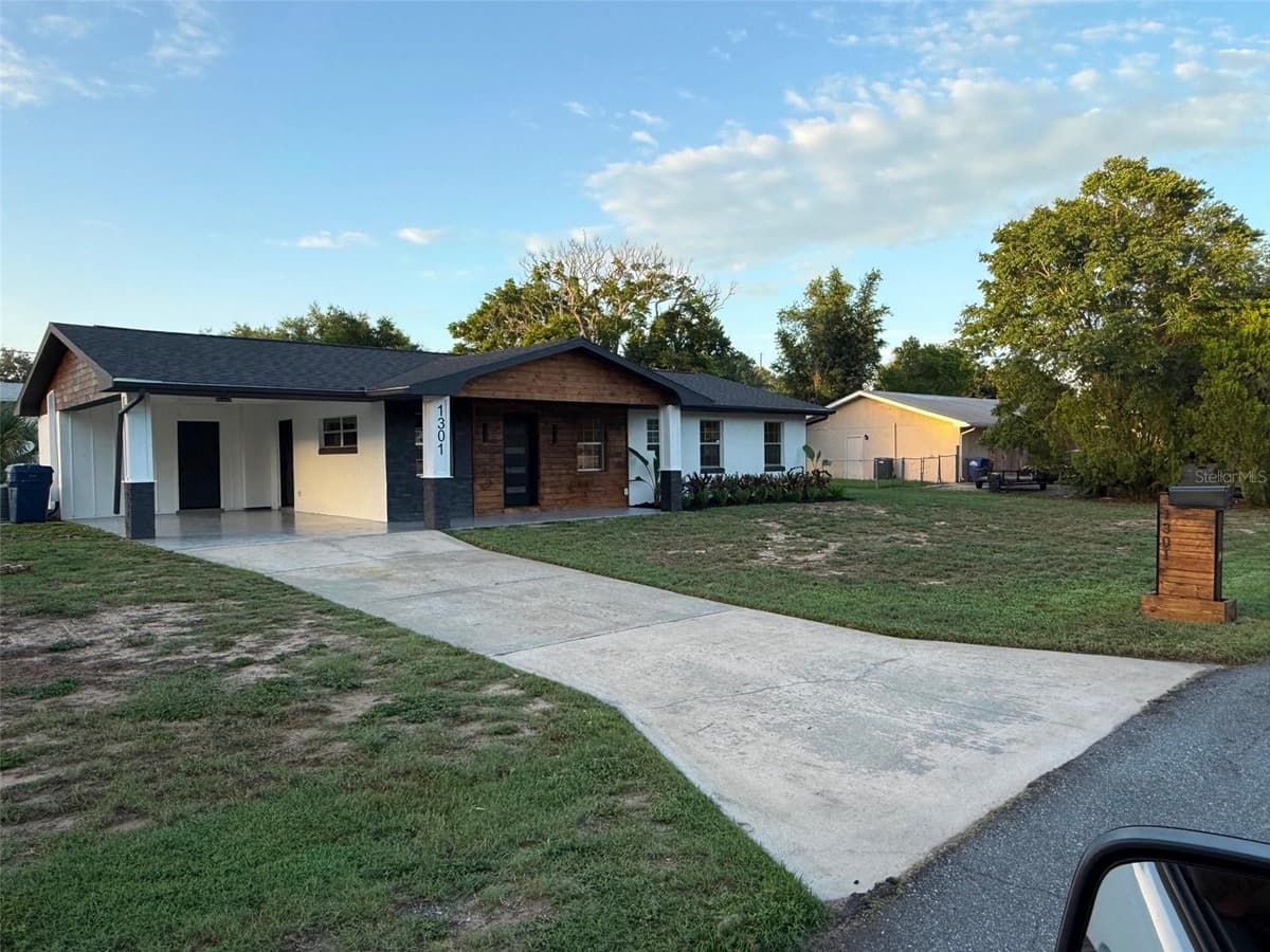 1301 NICHOLS DRIVE — photo 1 of 12