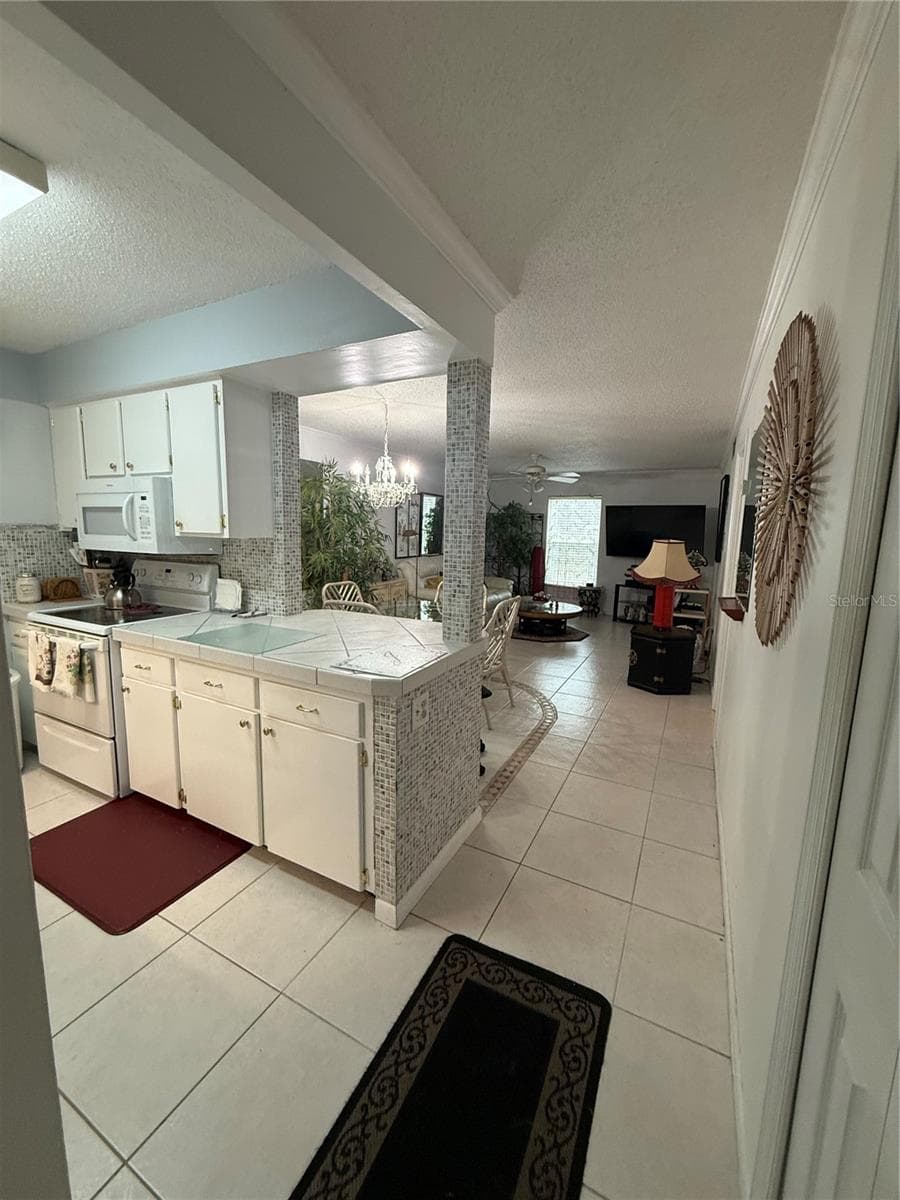 125 PICARDY VILLA CIRCLE — photo 5 of 22