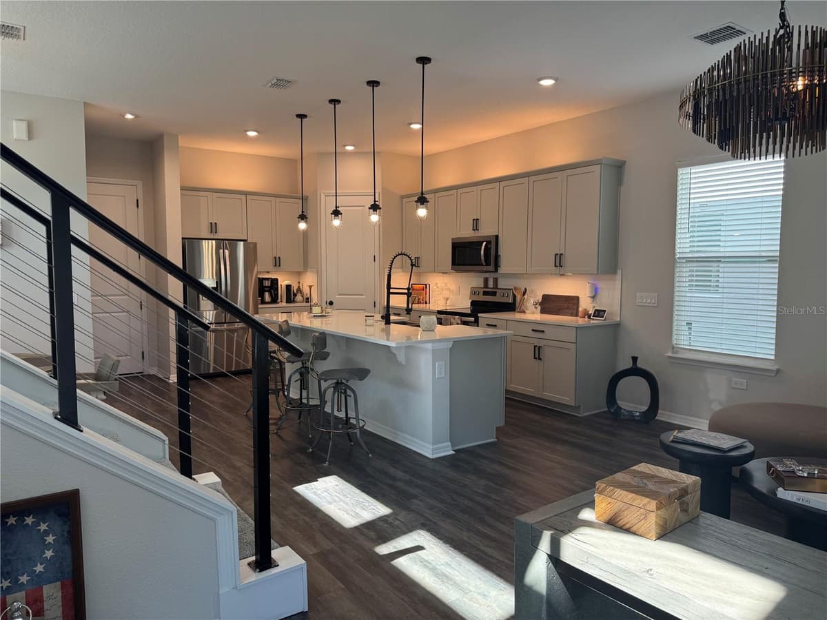 10439 AUSTRINA OAK LOOP — photo 7 of 62