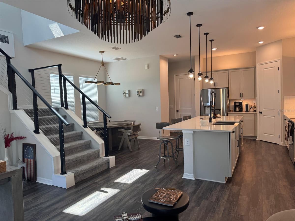 10439 AUSTRINA OAK LOOP — photo 11 of 62