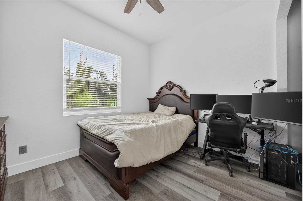 1264 SALFORD BOULEVARD — photo 26 of 43