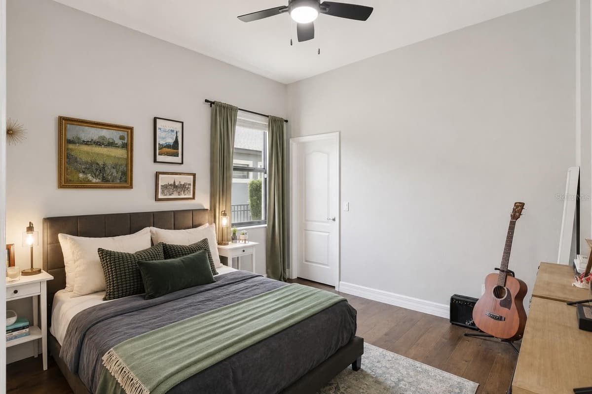 2590 LAKE MANOR DRIVE — photo 14 of 39