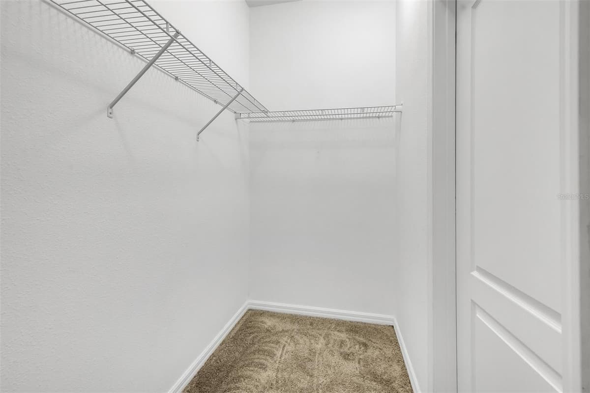 3610 RODRICK CIRCLE — photo 14 of 38