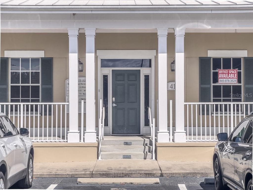 411 APOLLO BEACH BOULEVARD — photo 2 of 8
