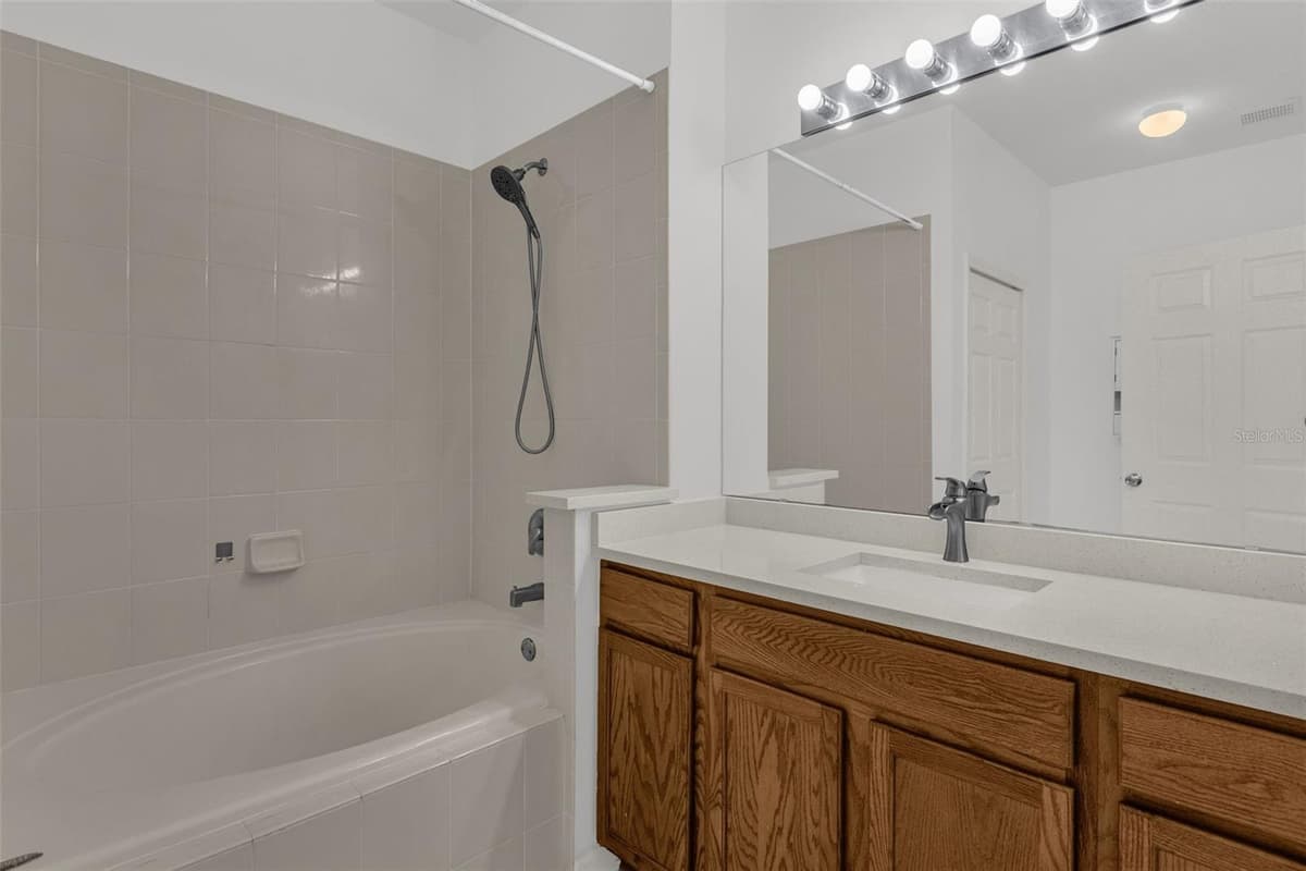 14057 WILD MAJESTIC STREET — photo 19 of 32