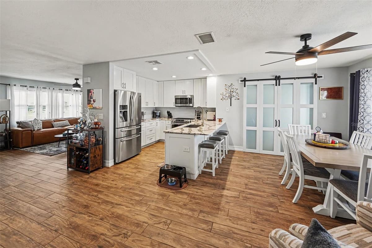 3369 HUNT CLUB DRIVE — photo 12 of 31