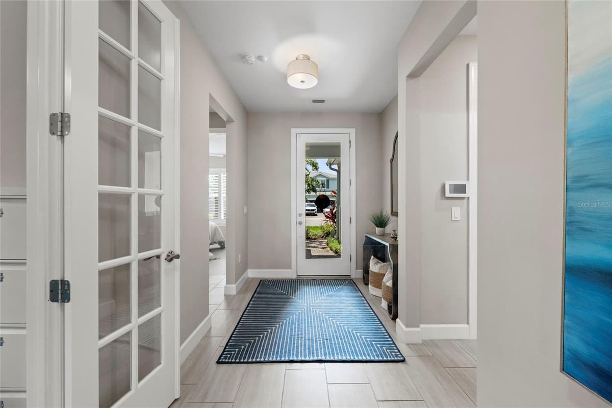 12217 CRANSTON WAY — photo 4 of 51