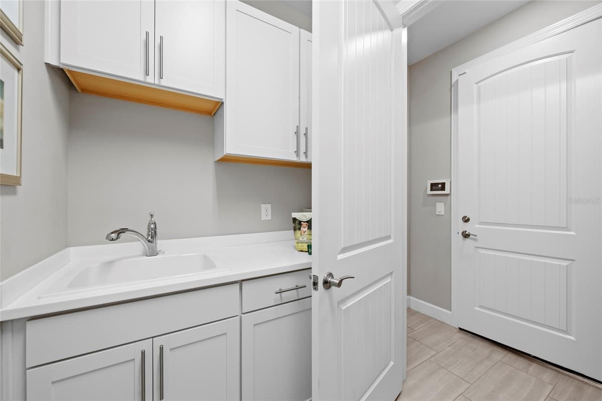 12217 CRANSTON WAY — photo 35 of 51