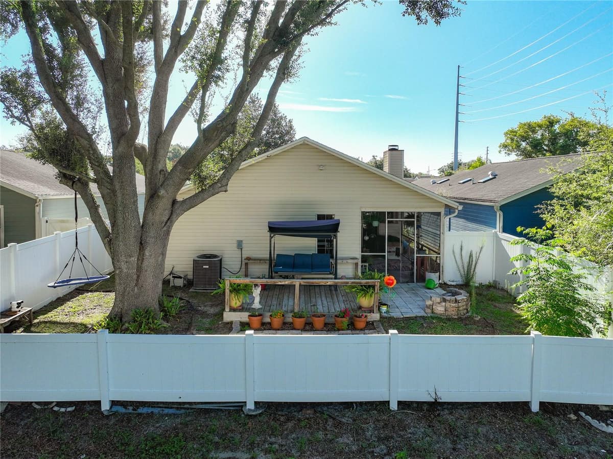 2226 FAXTON COURT — photo 38 of 40
