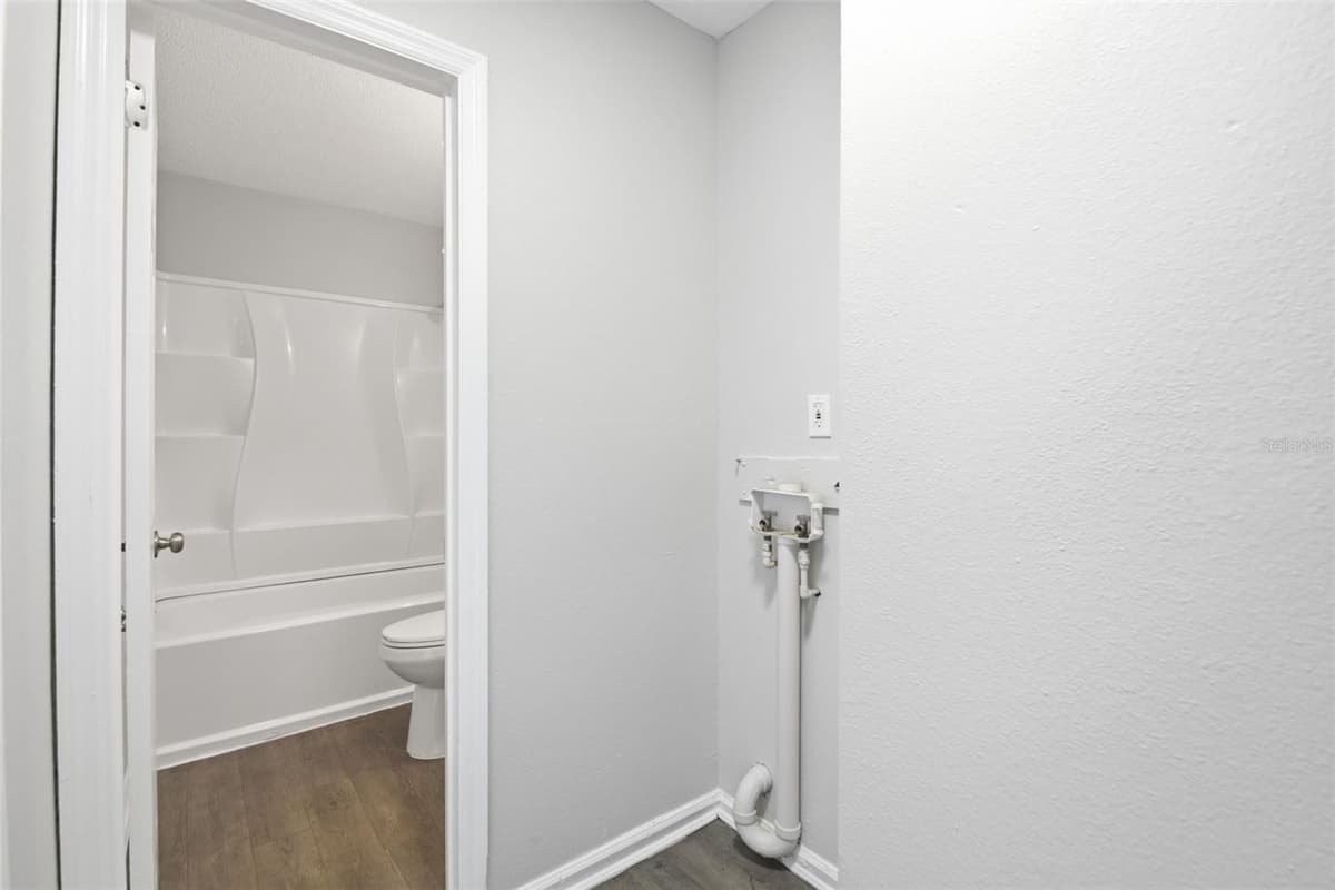 1334 ATLANTIC DRIVE — photo 43 of 51