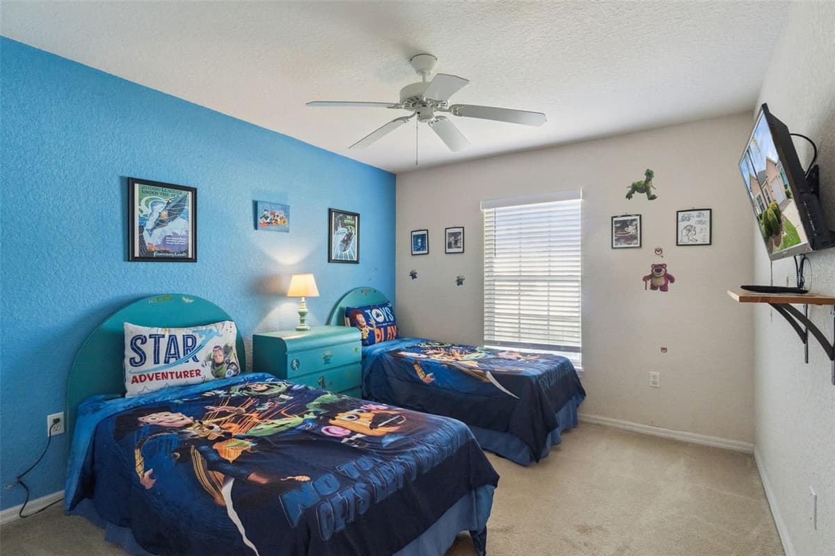 621 RESERVE DRIVE — photo 18 of 39