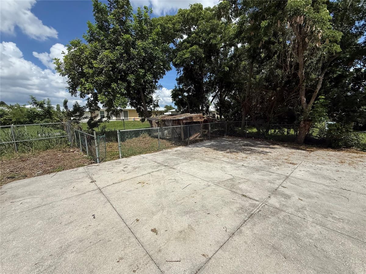 3124 11TH STREET COURT — photo 16 of 17