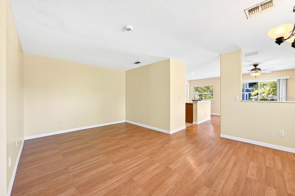 12905 LEXINGTON SUMMIT STREET — photo 9 of 31