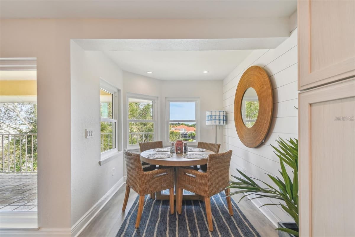 1125 PINELLAS BAYWAY — photo 20 of 55