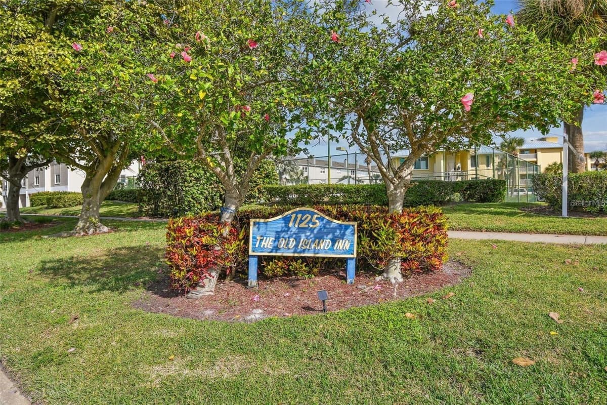 1125 PINELLAS BAYWAY — photo 4 of 55