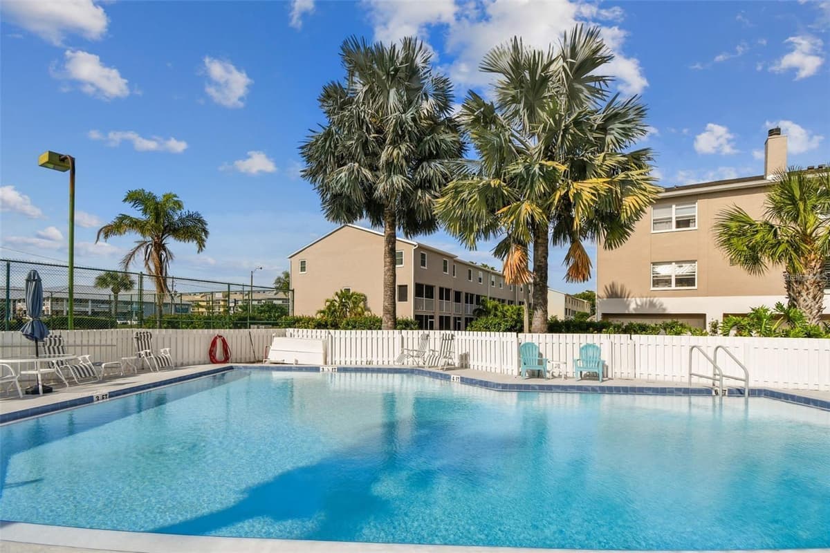 1125 PINELLAS BAYWAY — photo 40 of 55