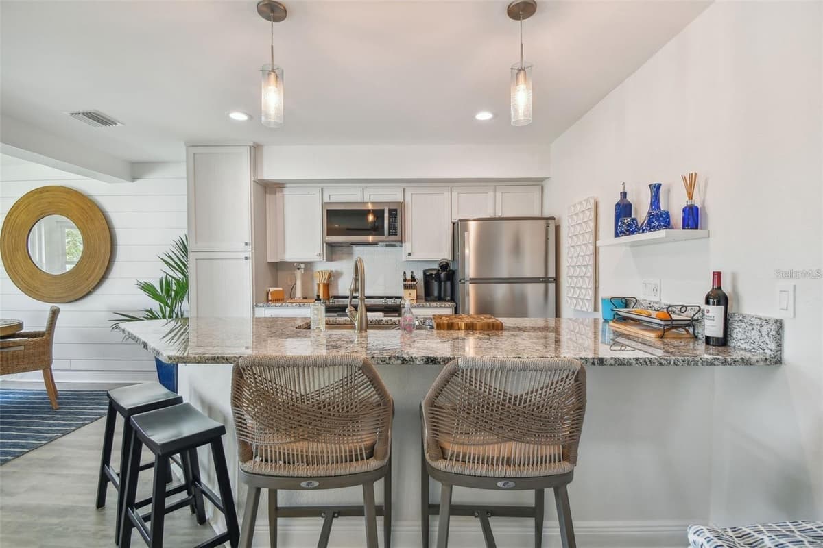 1125 PINELLAS BAYWAY — photo 19 of 55