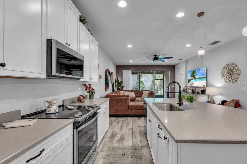 11505 CAMBIUM CROWN DRIVE — photo 16 of 52