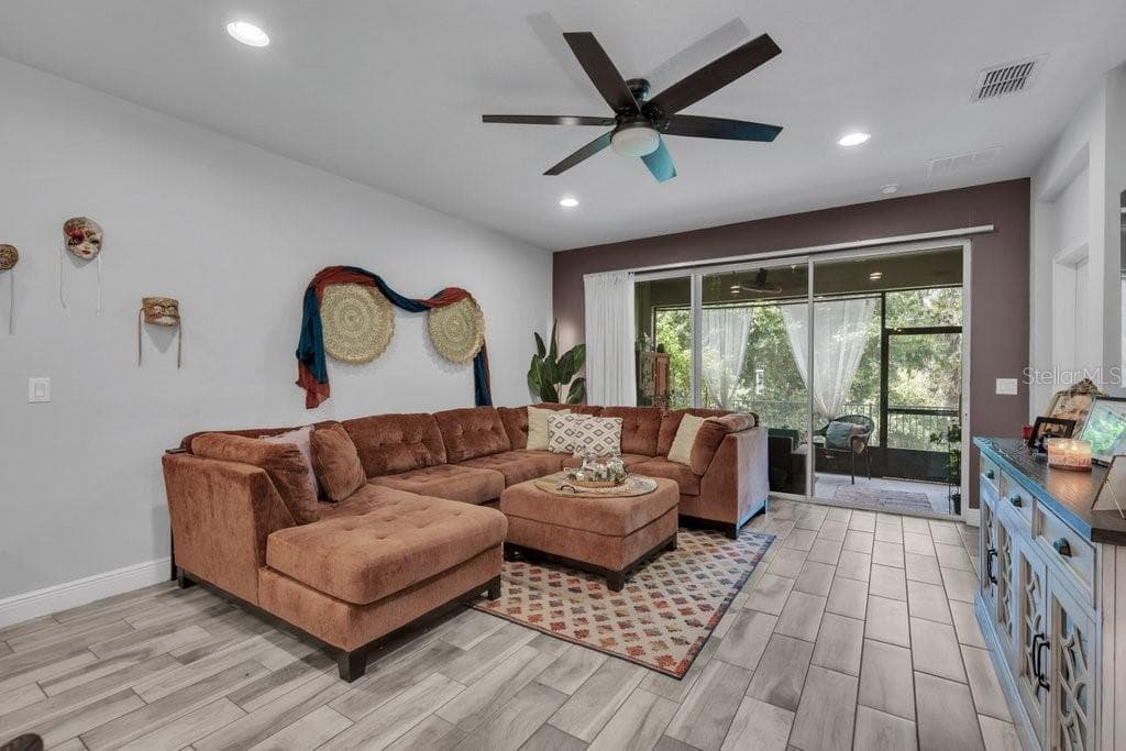 11505 CAMBIUM CROWN DRIVE — photo 17 of 52