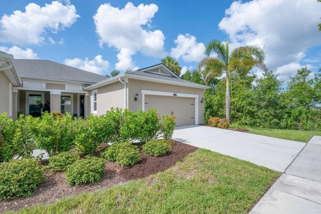 11505 CAMBIUM CROWN DRIVE — photo 3 of 52