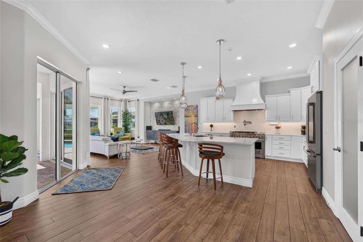 6203 MARBELLA BOULEVARD — photo 21 of 100