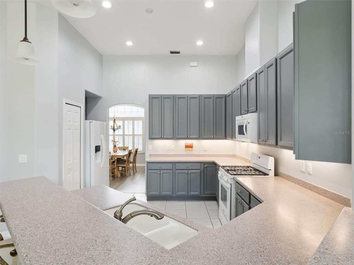 21115 ROYAL ST GEORGES LANE — photo 14 of 64