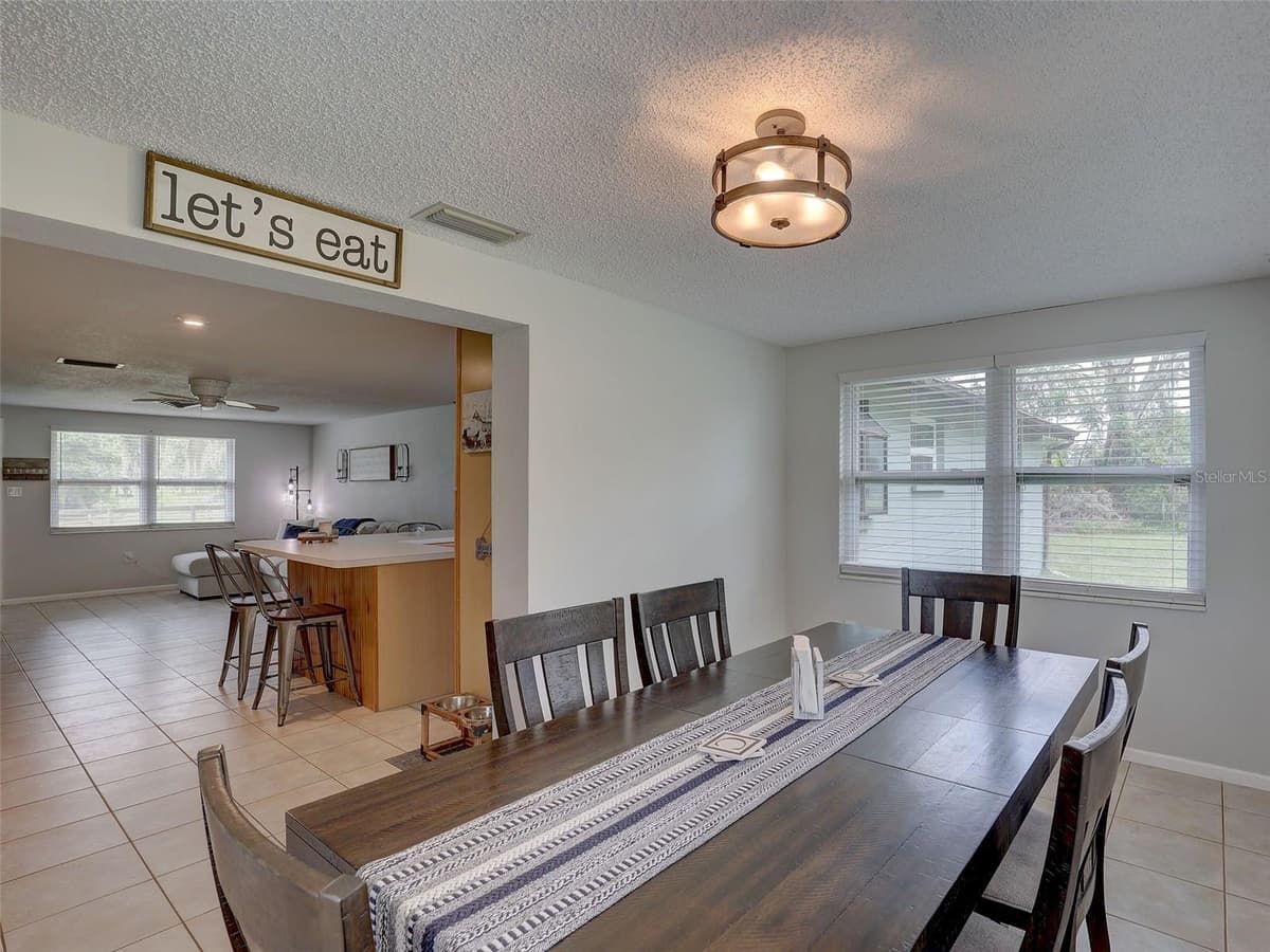 13102 GIBSON LANE — photo 17 of 41