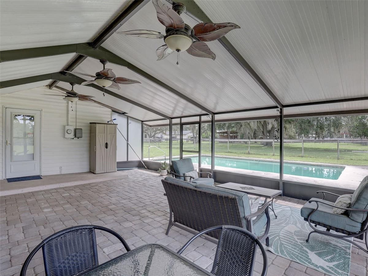 13102 GIBSON LANE — photo 33 of 41